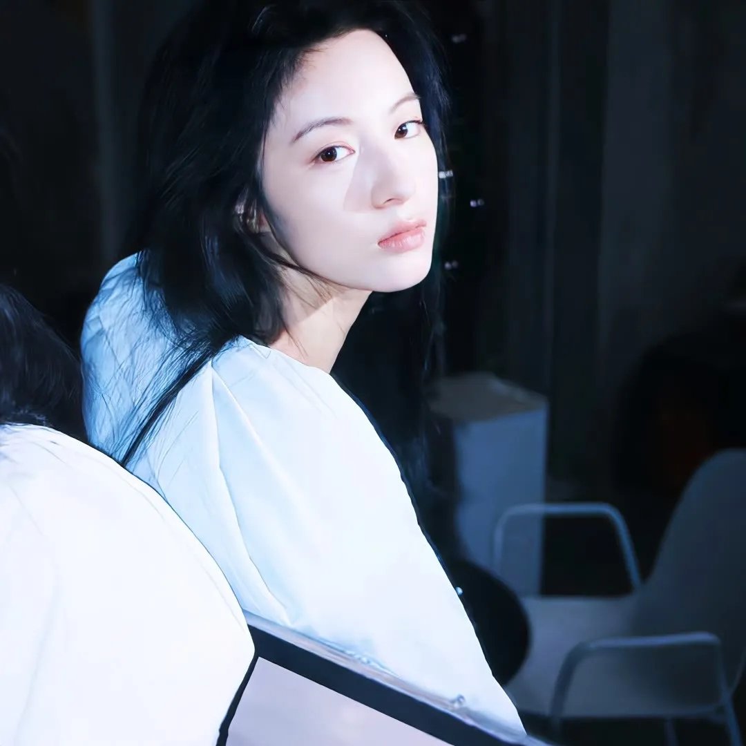 学府嬉春